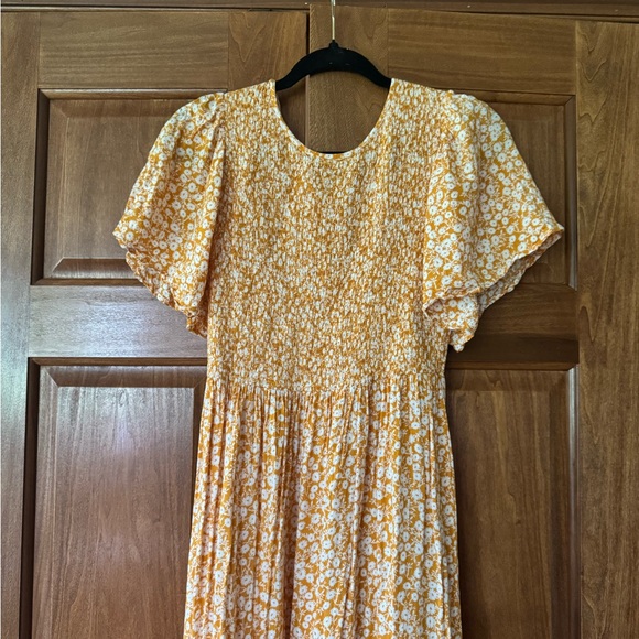 Elegant Orange Floral Maxi Dress - Picture 3 of 5